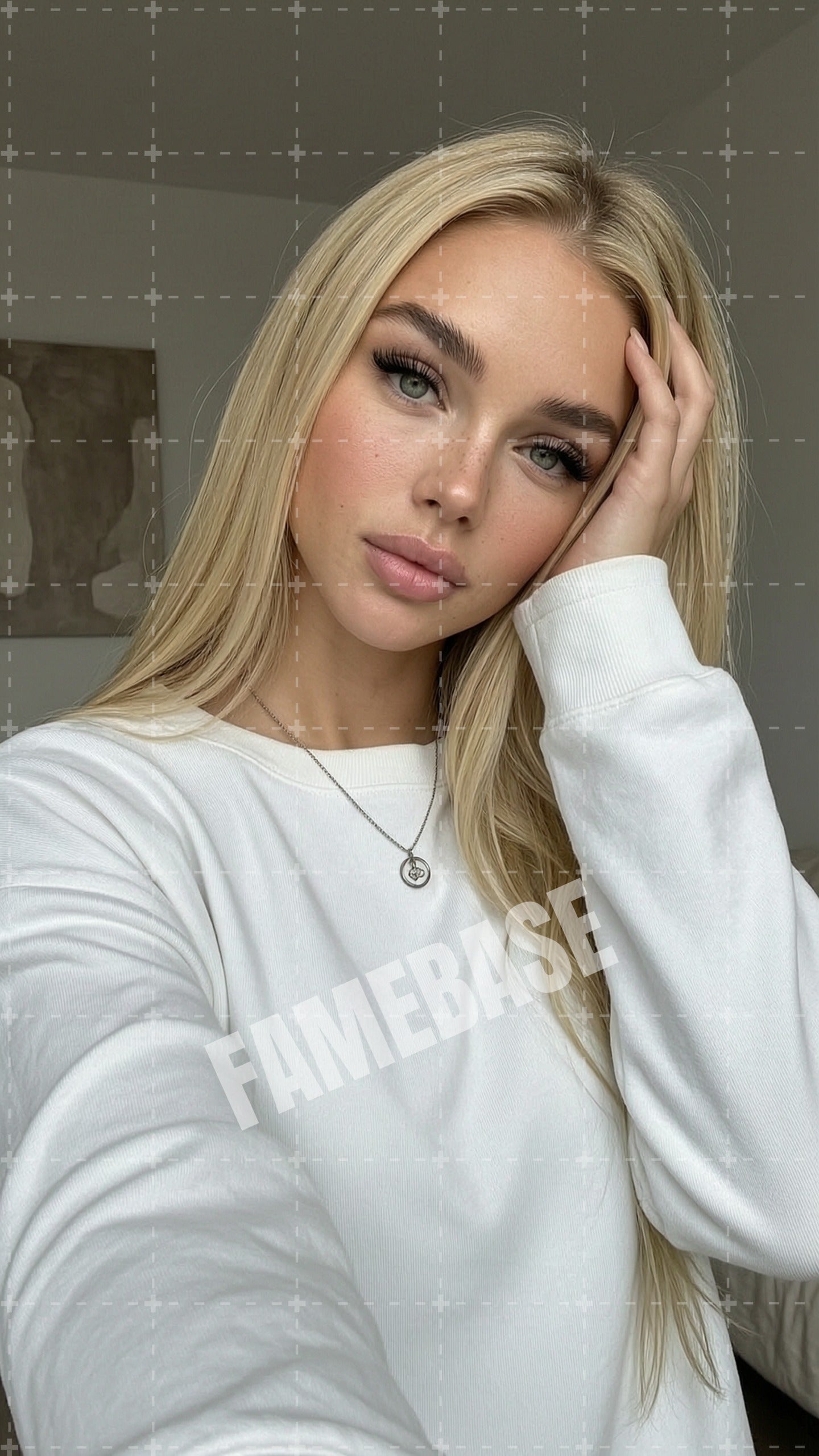 Camila Keller - Image 6