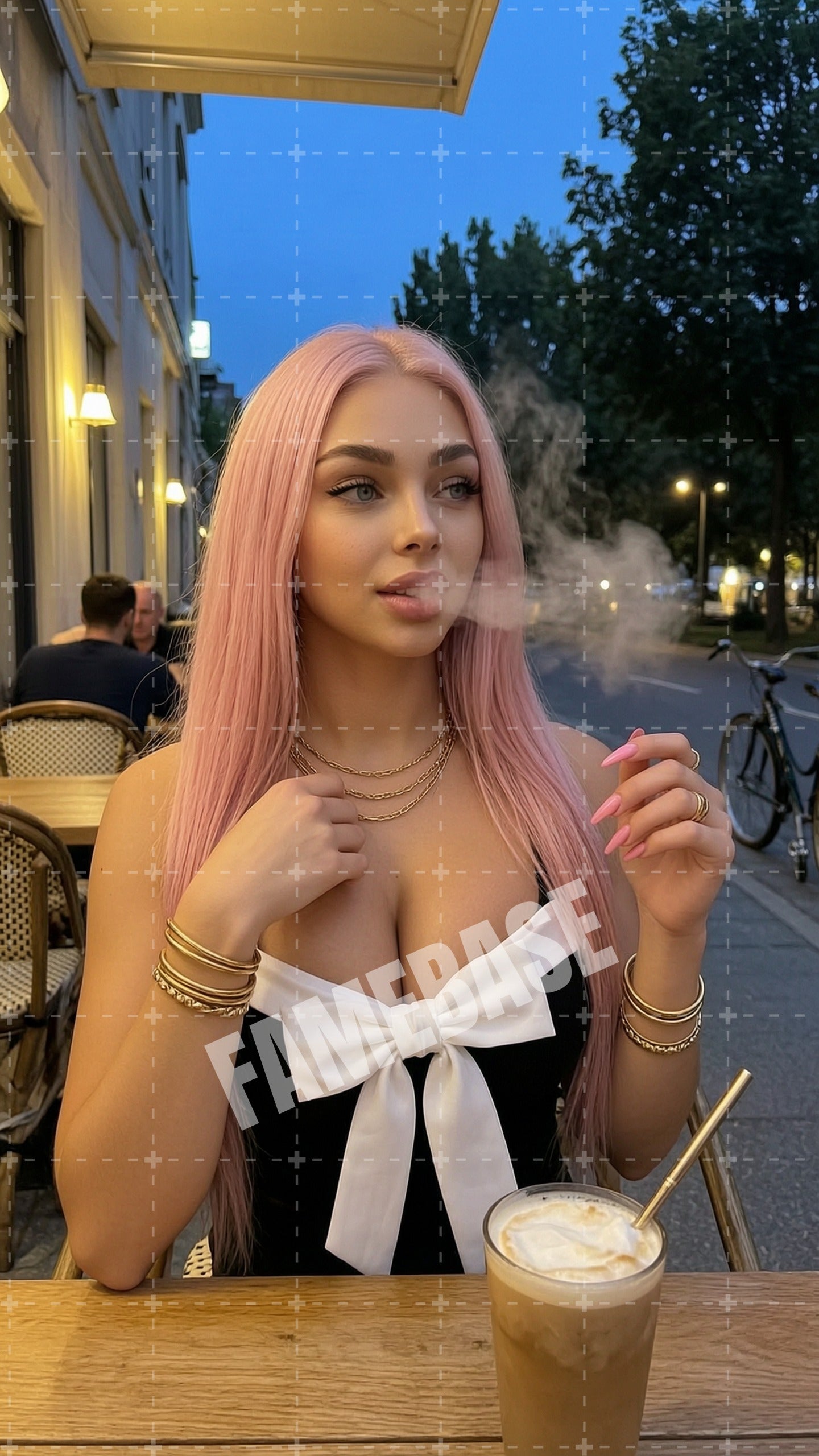 Zoe Saxon - Image 3