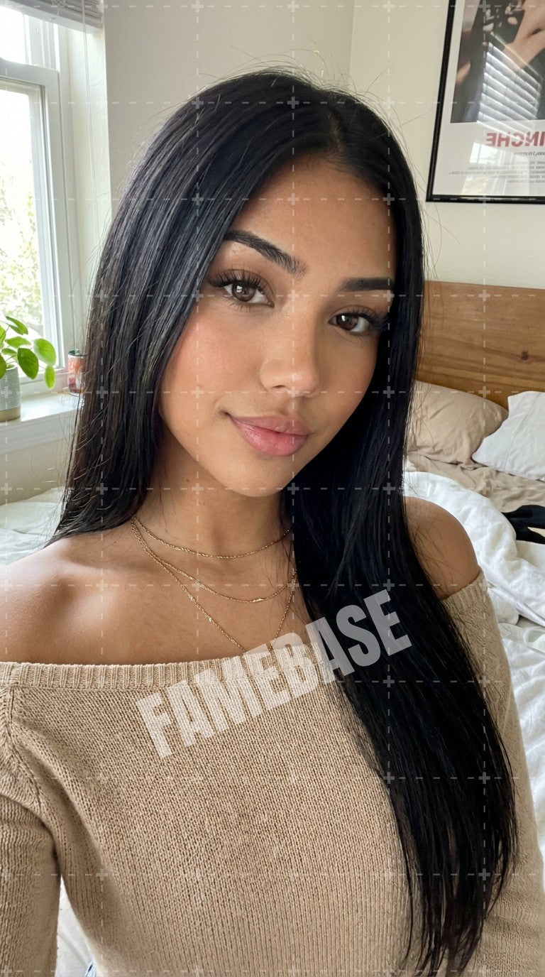AI Latina - Valentina Cruz - Image 1