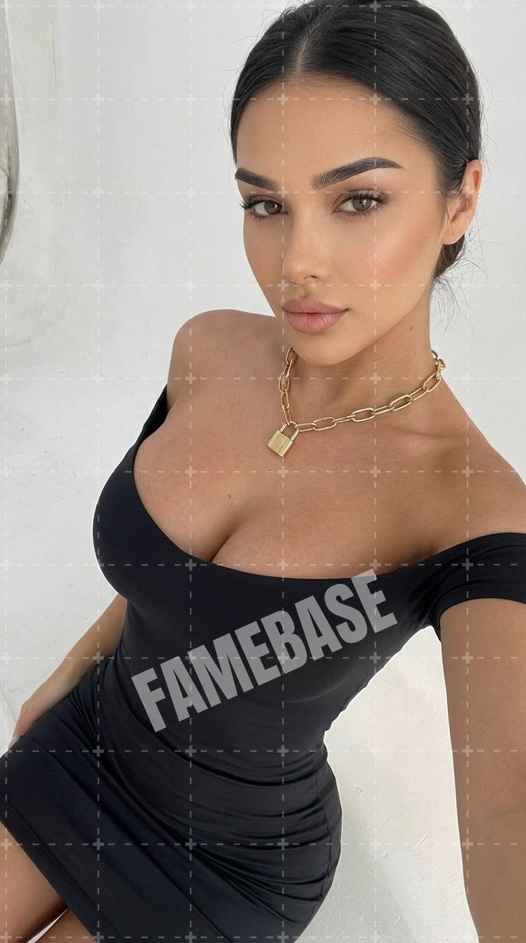 AI Latina - Malena Lopez - Image 8