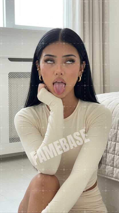 AI Latina - Malena Perez - Image 4