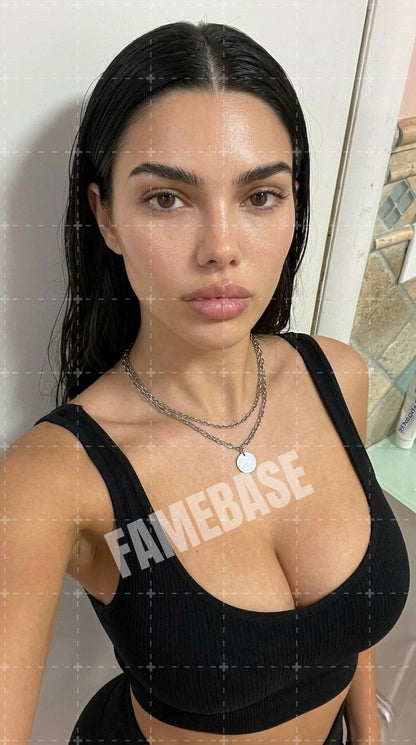 AI Latina - Valencia Solis - Image 5
