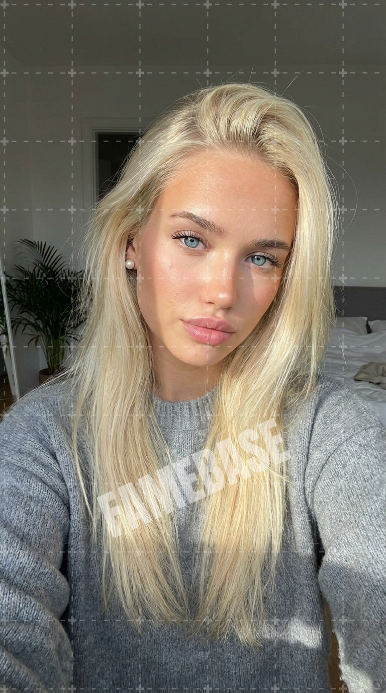AI Cutei - Sarah Carter - Image 1