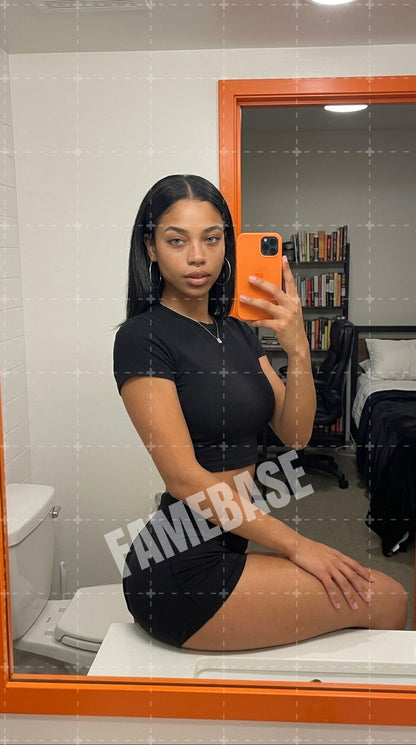 AI Ebony - Amira Hale - Image 4