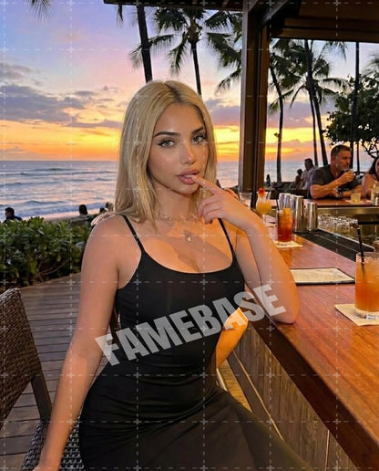 AI Latina - Natalia Perez - Image 9