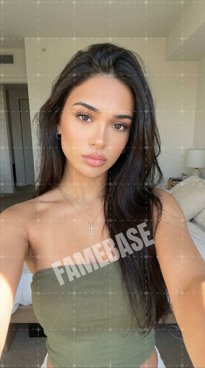 AI Latina - Lucia Rodriguez - Image 1
