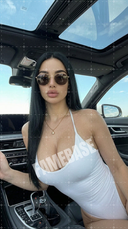 AI Latina - Ariana Diaz - Image 3